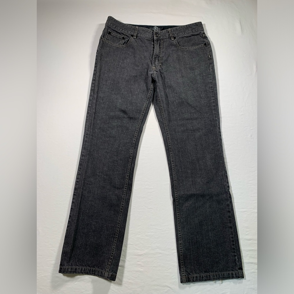 Men’s Simmons black men’s jeans
8/ 10 condition   Size 34/32 long
